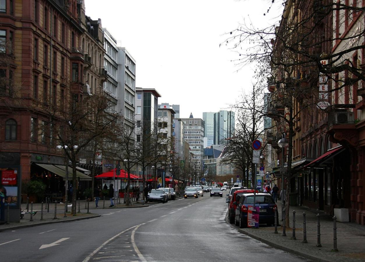 Hotel Zeil Francoforte sul Meno Esterno foto